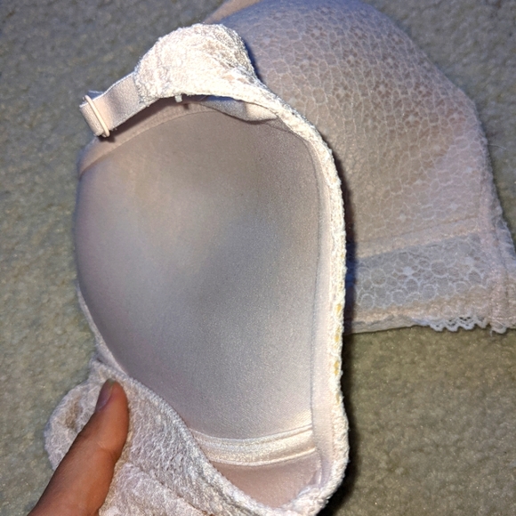 Victoria's Secret Baby Pink Bralette - Picture 7 of 7